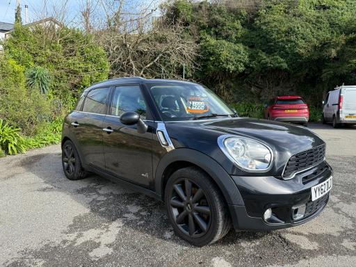 2012 COUNTRYMAN COOPER S ALL4 PRICE 4,995 YEAR 2012 62 REG MILEAGE 96,738 ENGINE... photo